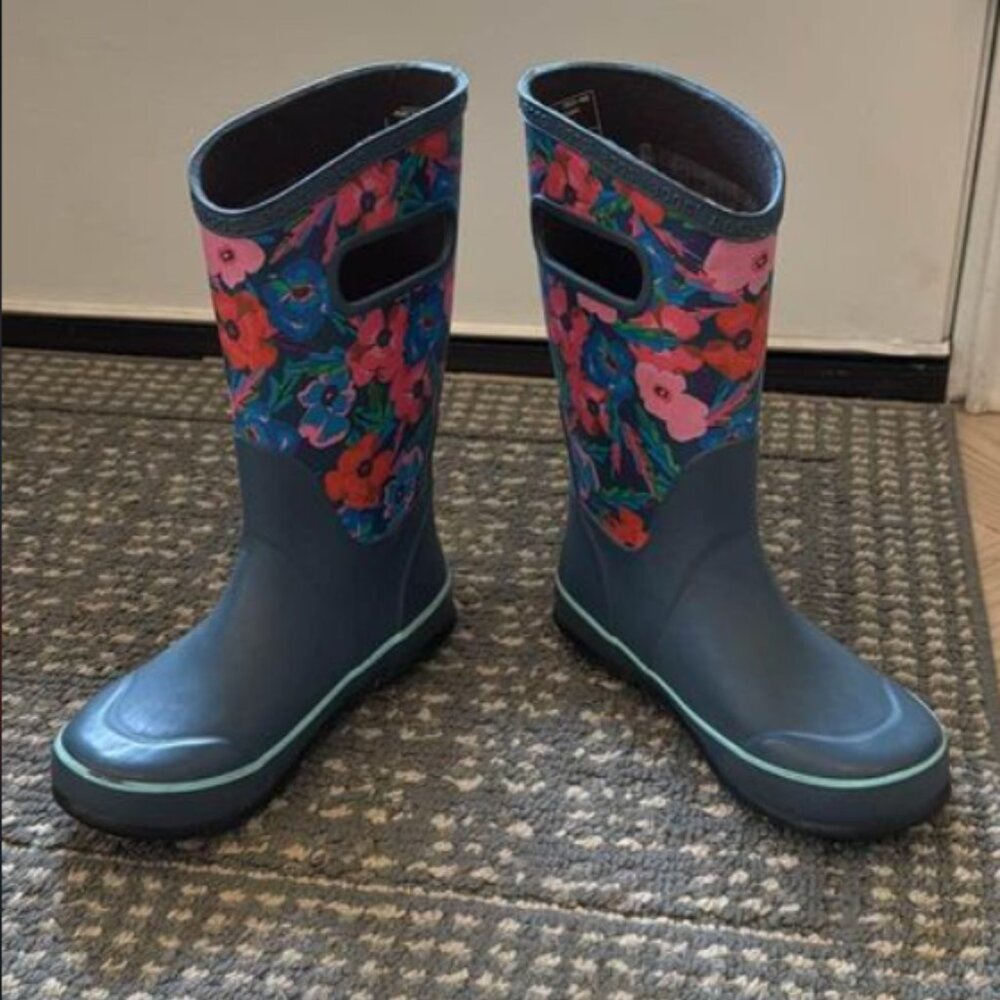 Bogs Boots Kids Size 1